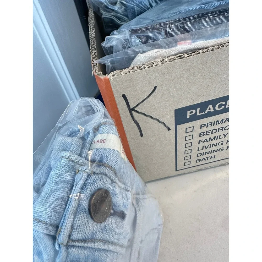 Levis 726 Flare Womens Jeans Size‎ 32 Light Wash Distressed Denim